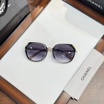 Gold Black DC Sunglasses – Elegant Bold Style