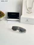 Versace 8037 Gold Black Shades (1)