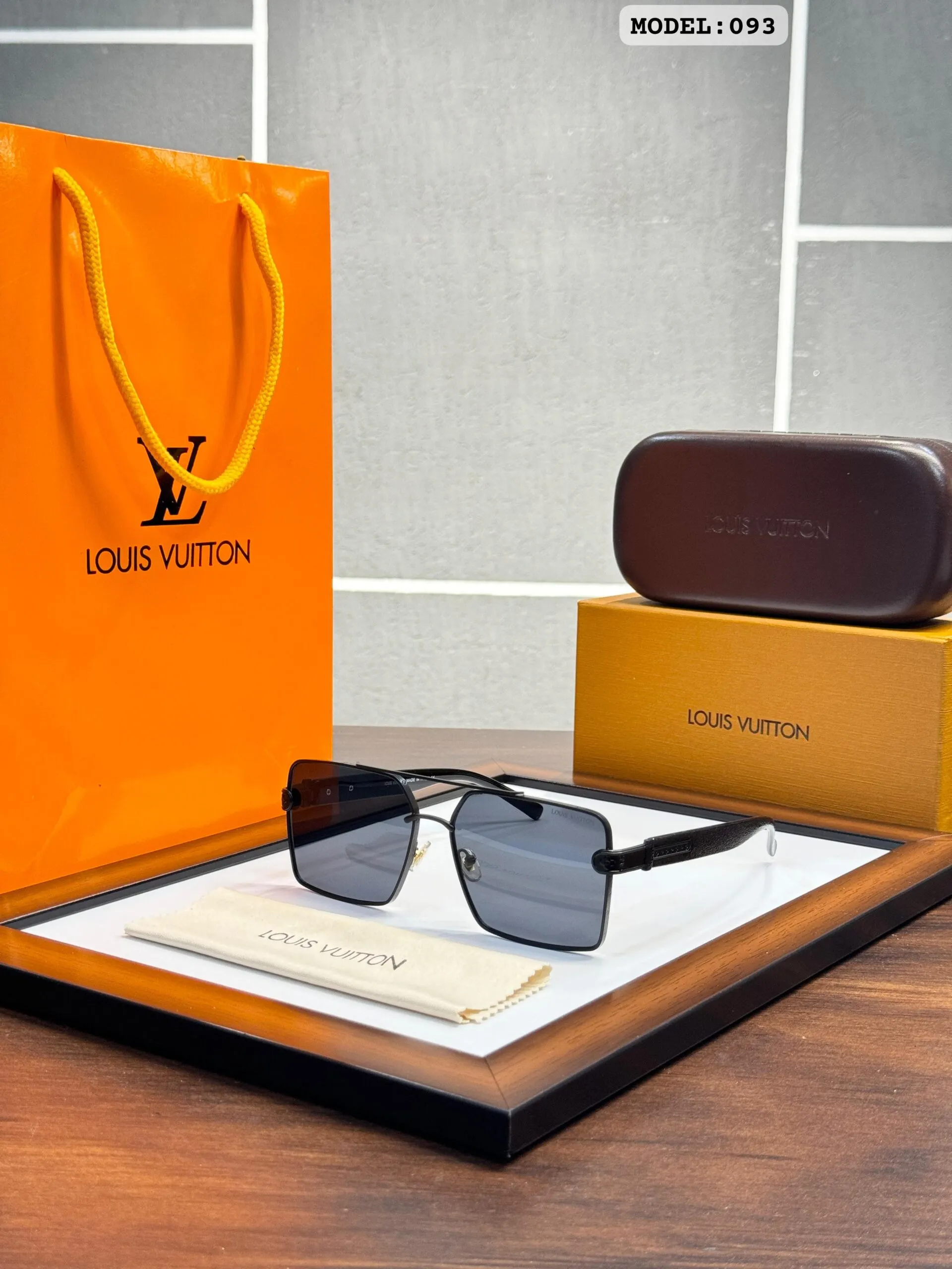 Lv 093 Black Shades (1)