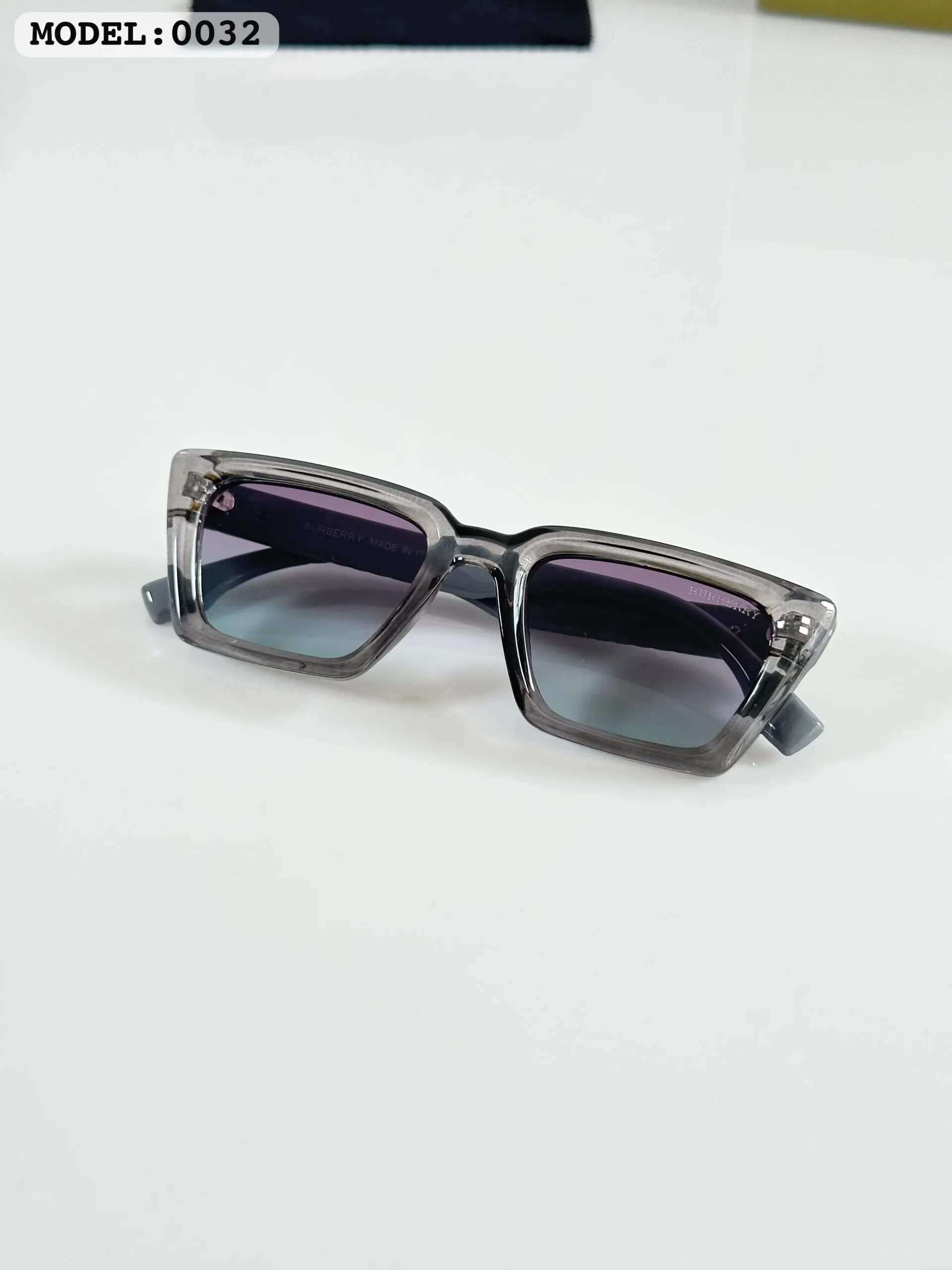 Burberry Wmns 0032 Grey Blue Shades (3)