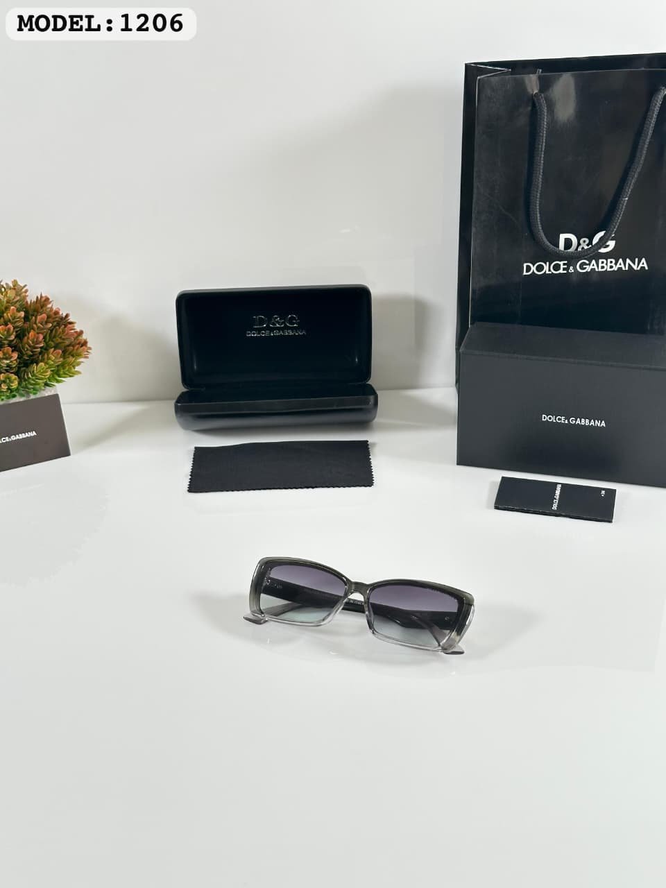 Imported Wmns 1206 Green Shades (2)