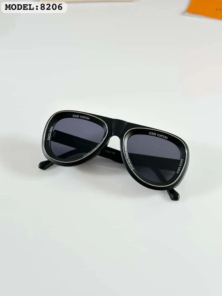 Black Men’s Sunglasses – Stylish UV Protection 8206 (3) Black Men’s Sunglasses – Sleek UV Protection 8206