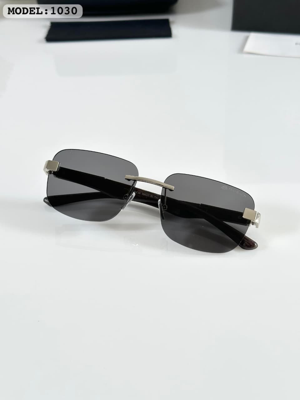 Men’s Silver Black Sunglasses | Premium Dual-Tone Style Men’s Silver Black Sunglasses | Premium Dual-Tone Style