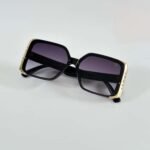 Luxury Black Women’s Sunglasses – Elegant UV Protection Shades (3)