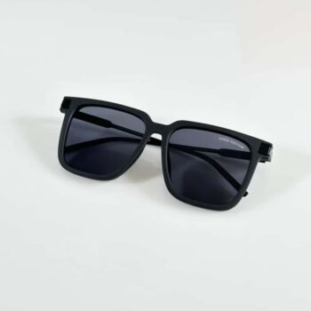 Matte Black Square Frame Sunglasses – Luxury Edition