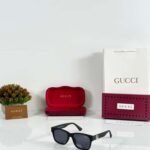 Men’s Matte Black Premium Fashion Sunglasses (3)