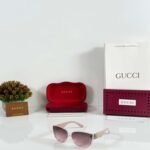 Pink Oversized Women’s Cat-Eye Sunglasses – Premium Collection (2)