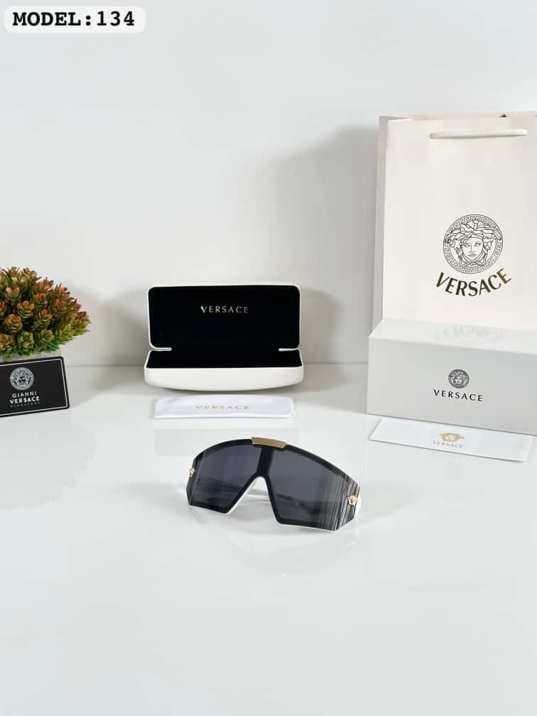 Signature White-Black Dual Tone Sunglasses (2) Signature White-Black Dual Tone Sunglasses