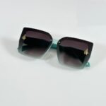 Trendy Green Women’s Sunglasses – Model 23021