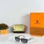 Women’s Grey Premium Fashion Sunglasses (2)