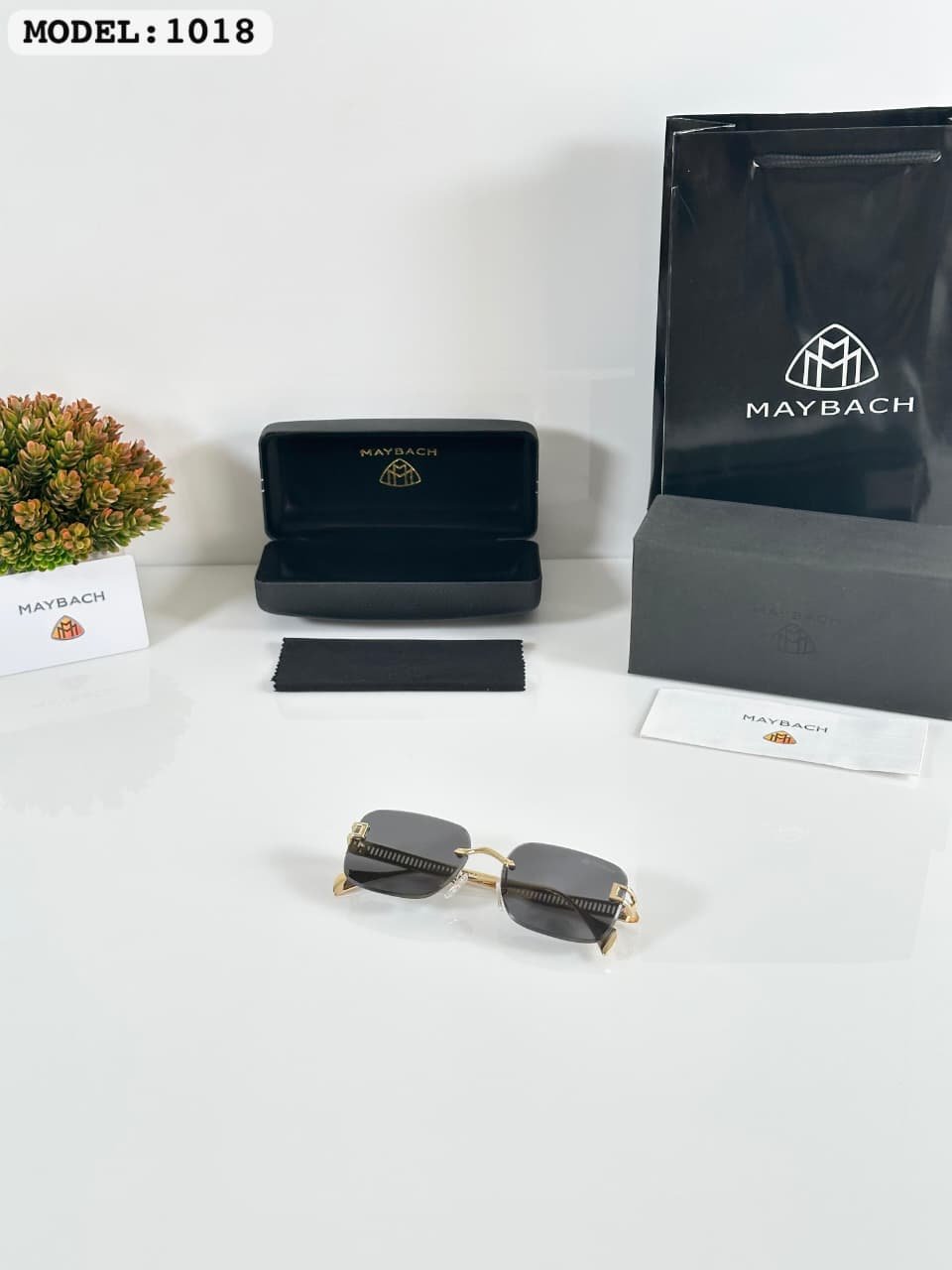 Premium Luxury Square Aviator Sunglasses – Gold & Black Edition Premium Luxury Square Aviator Sunglasses – Gold & Black Edition