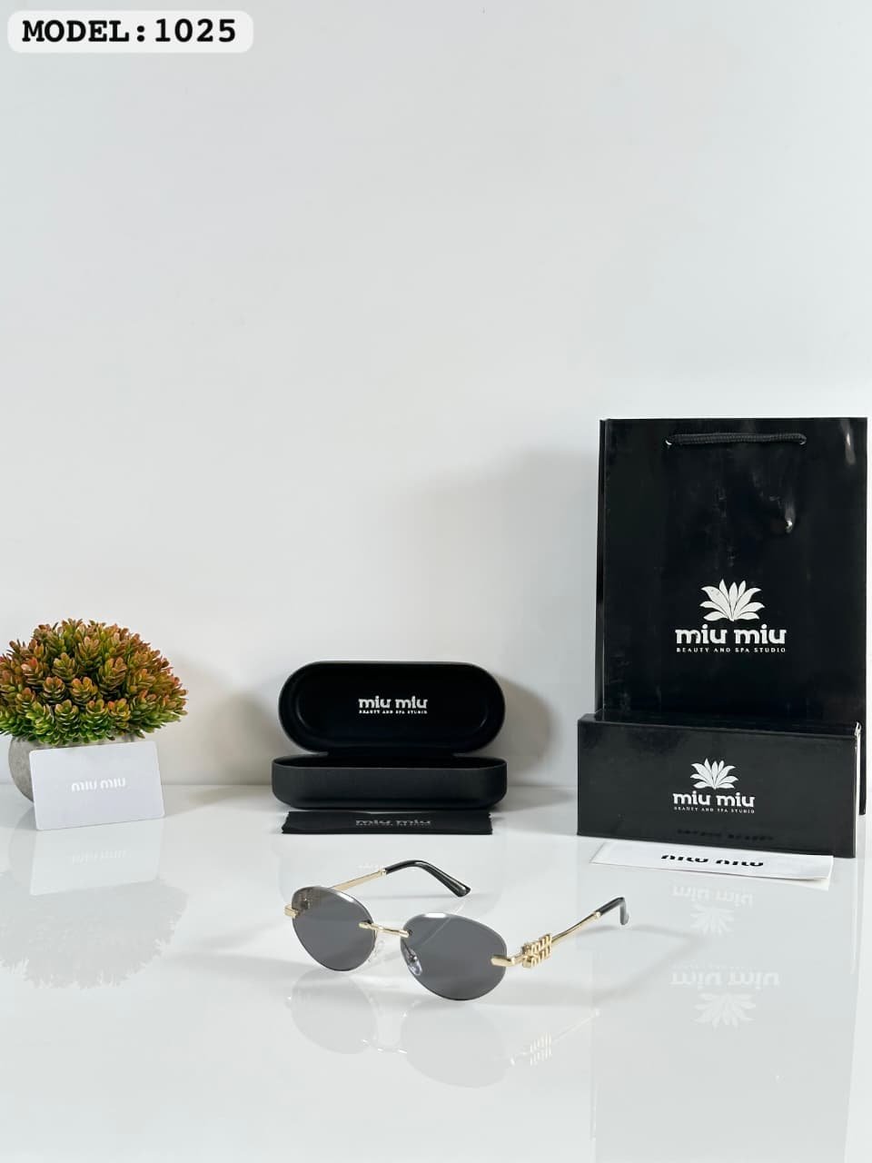 Premium Gold Rimless Oval Sunglasses (1) Premium Gold Rimless Oval Sunglasses – Women's Luxury Edition