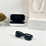 Premium Modern Rectangle Sunglasses (3)