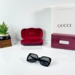 Premium Black Oval Sunglasses (3)