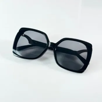 Premium Black Oval Sunglasses – Women's Classic Edition