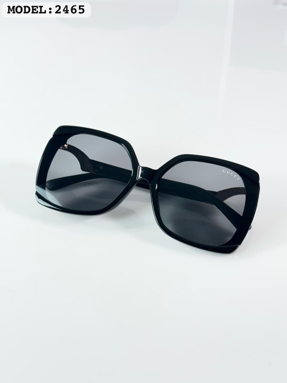 Premium Black Oval Sunglasses (3) Premium Black Oval Sunglasses – Women's Classic Edition