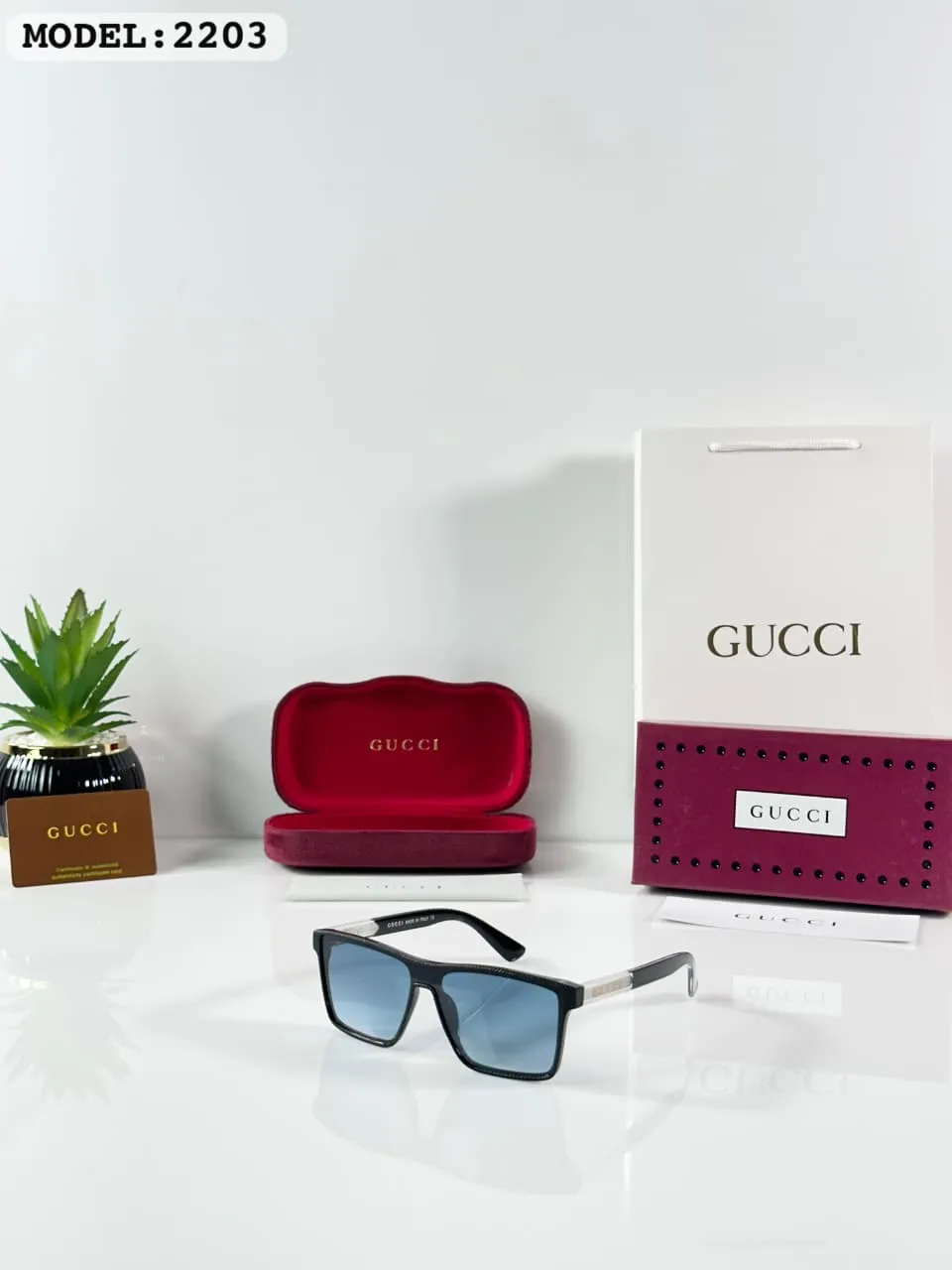Premium Oval Metal Sunglasses – Black Blue Edition
