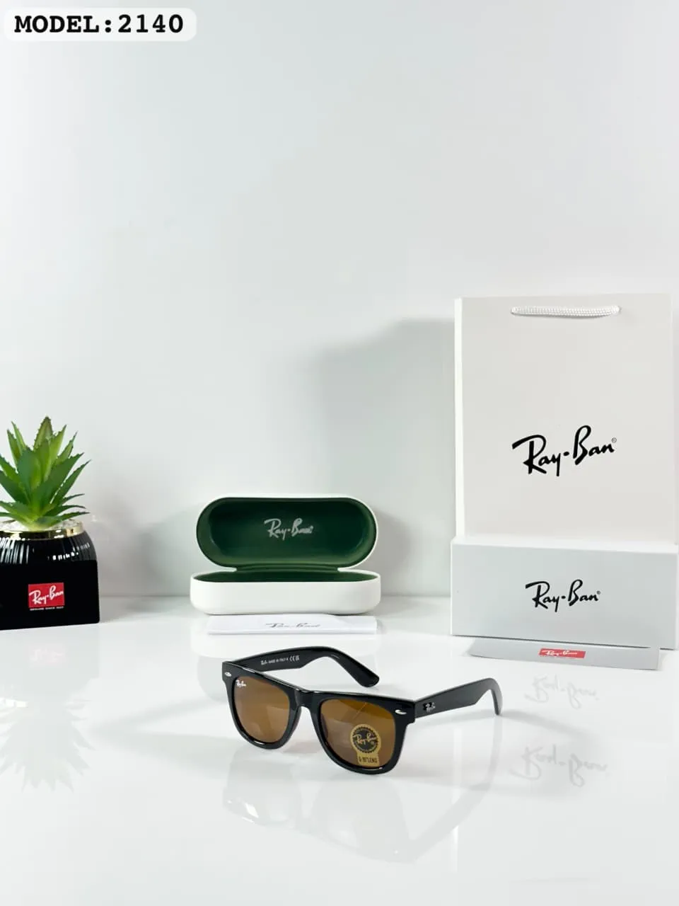 Premium Shiny Tortoise Wayfarer Sunglasses (1) Premium Shiny Tortoise Wayfarer Sunglasses