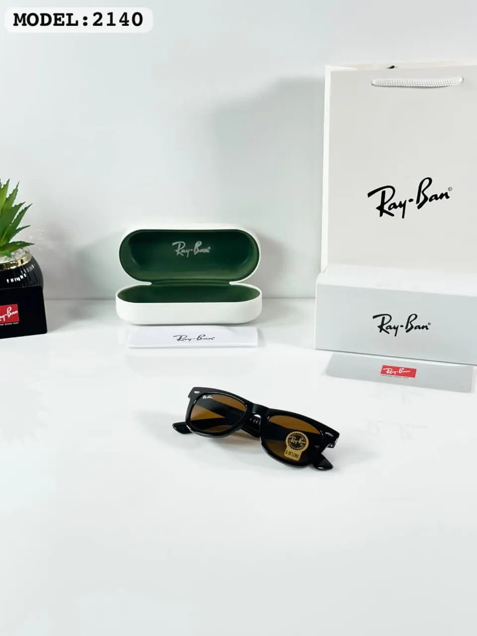 Premium Shiny Tortoise Wayfarer Sunglasses (2) Premium Shiny Tortoise Wayfarer Sunglasses