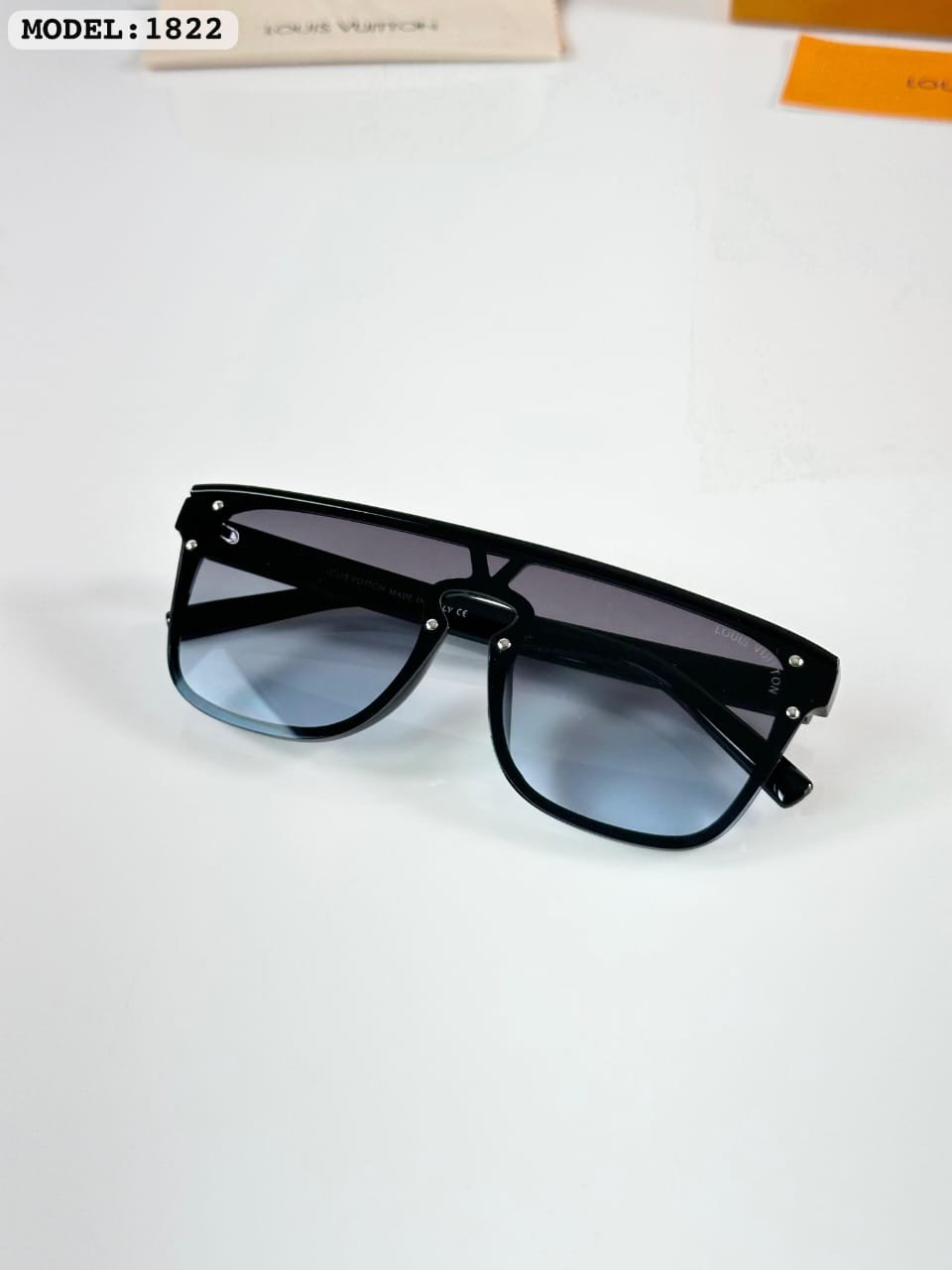 Midnight Blue Fade Sunglasses – Urban Travel Eyewear (2) Midnight Blue Fade Sunglasses – Urban Travel Eyewear