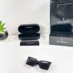 Black Square Sunglasses – Gold Accent Style (2)